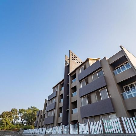 Mountain Shadow Resort Igatpuri Buitenkant foto