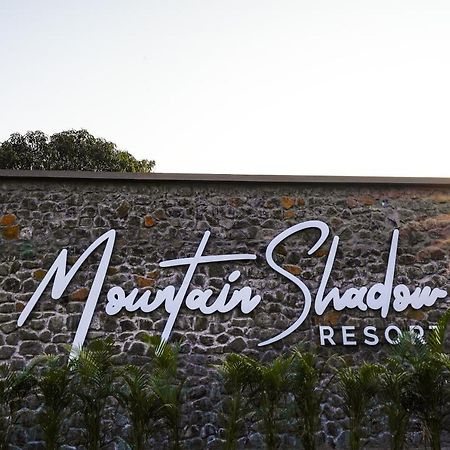 Mountain Shadow Resort Igatpuri Buitenkant foto