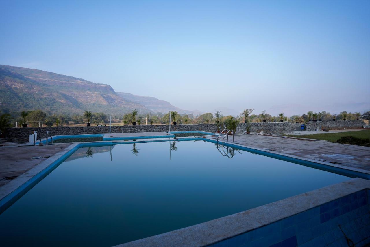 Mountain Shadow Resort Igatpuri Buitenkant foto